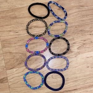 10 Lily and Laura Bracelets